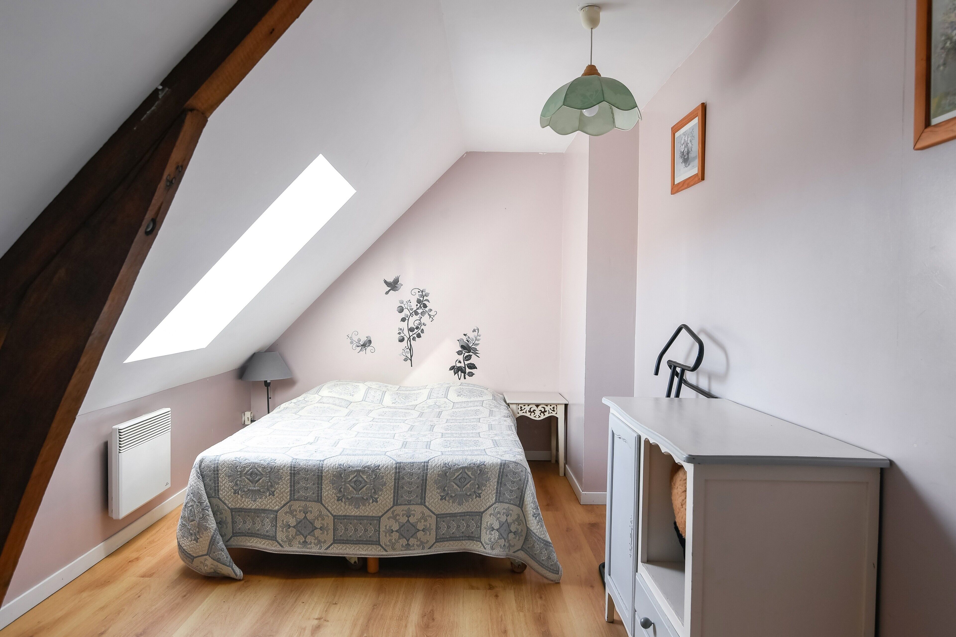 Iron/ironing board, WiFi