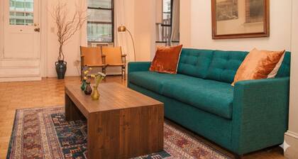 Large & Stylish 5BR/3BA Getaway - 10-Min Walk to Central Park!