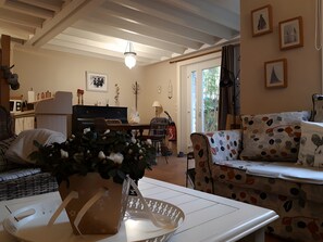 TV, fireplace, DVD player, stereo - Cottage les mouettes - les cottages de la croix l'abbé (Saint-Valery-sur-Somme)