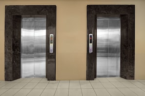 Lobby - Collection O Expressia Stay (South Tangerang)