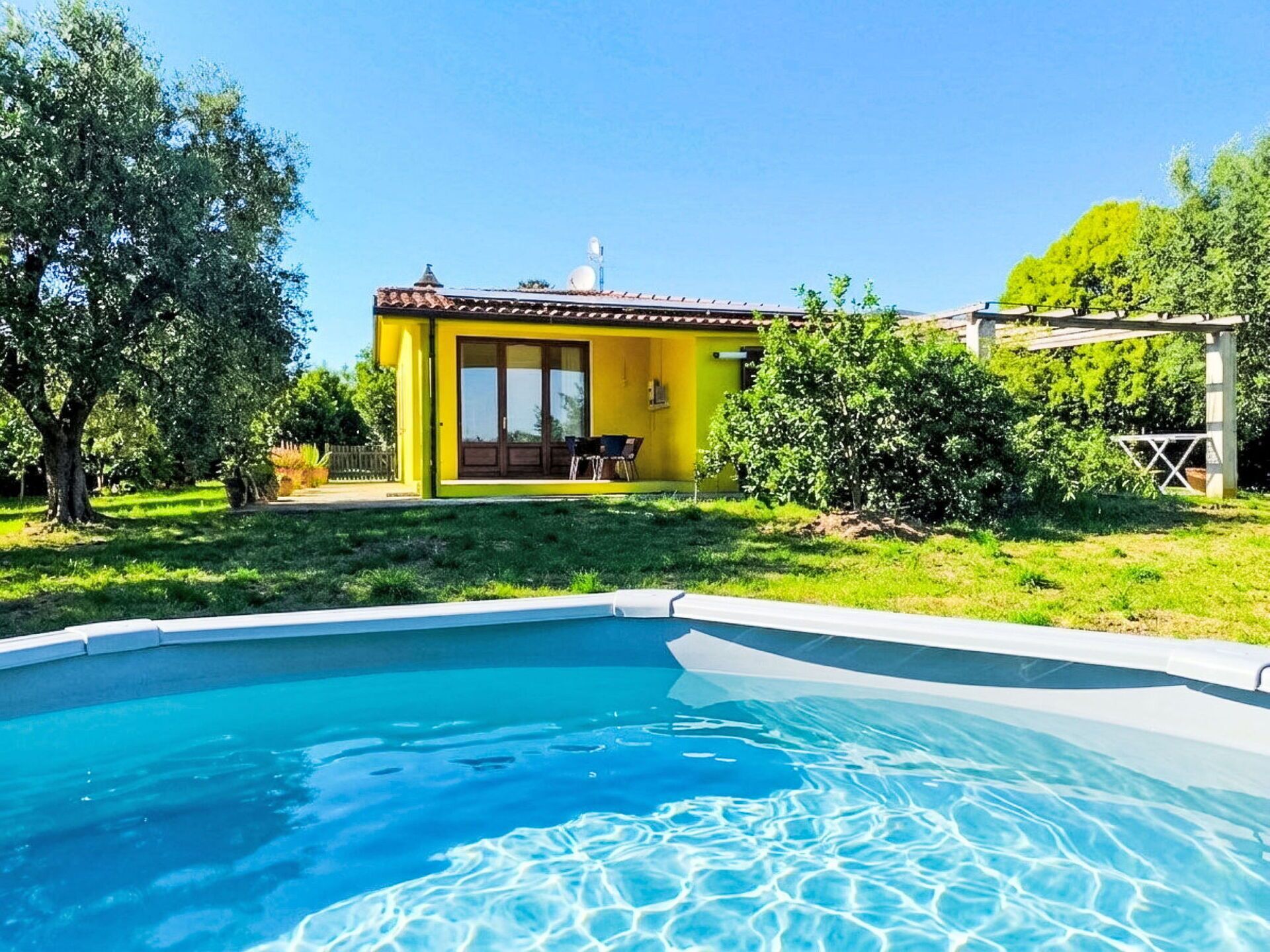 Blau, Schwimmbad, Verbundwerkstoff, Resort, Schatten, Hinterhof, Eco Hotel, Freizeit, Garten, Gartenmöbel