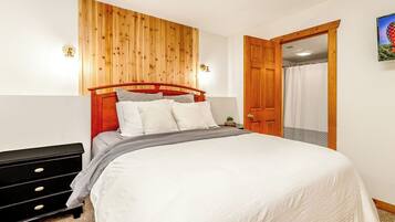 3 Schlafzimmer, Bügeleisen/Bügelbrett, Reisekinderbett, kostenloses WLAN