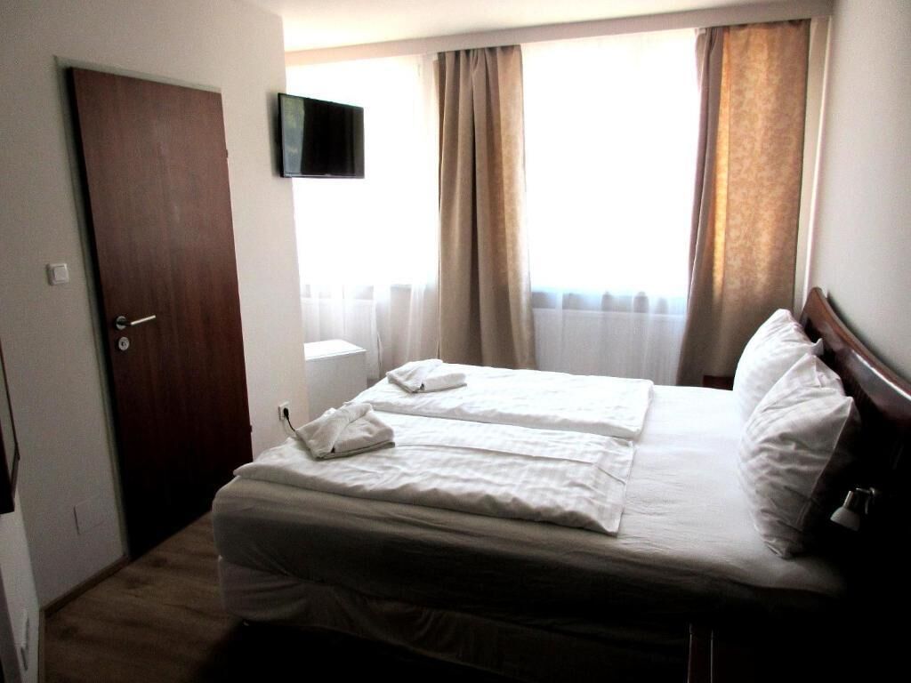 Doppelzimmer | Zimmersafe, schallisolierte Zimmer, kostenloses WLAN