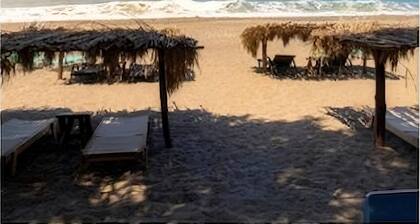 Villa beach Sfinari
