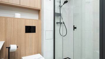 Apartment, Balcony | Bathroom