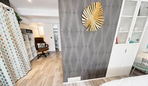1 bedroom, WiFi - Cosy studio with pool and private terrace (Portes-lès-Valence)