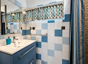 Dusche, Toilettenpapier