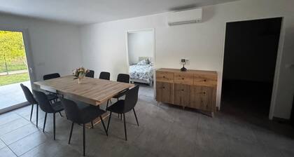 Maison au coeur du Médoc, entre Océan et Vignes