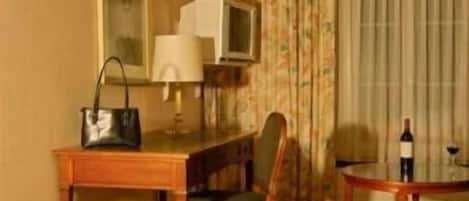 Classic Single Room | Free WiFi