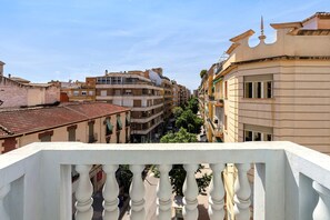 Apartment (2 Bedrooms) | Balcony - Genteel Home San Anton Granada (Granada)