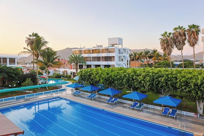 Las Poncianas Hotel Casma