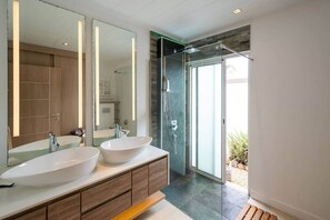 Hair dryer, towels - Stunning Latanier villa-private pool in Grand Bay (Rivière du Rempart District)