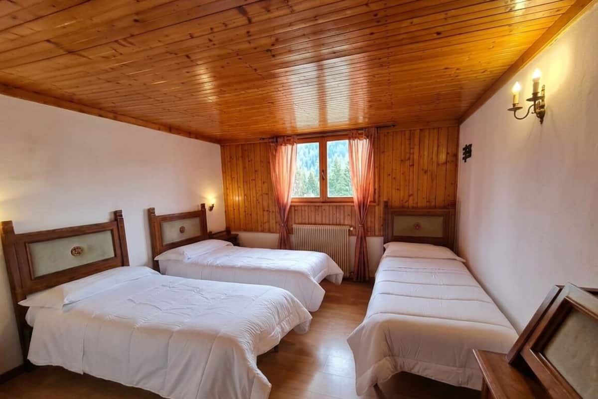 Chambre Triple | Draps fournis