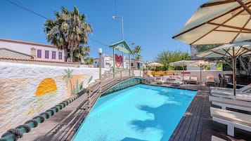 Piscina all'aperto
