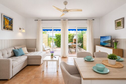 Renovated House with Terrace & BBQ