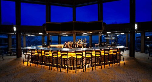 Designer Studio at Shanty Creek, Pool & Beach