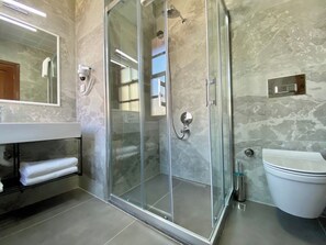 Deluxe Double or Twin Room, Balcony | Bathroom | Shower, hair dryer, slippers, towels - Ulivo Hotel (Antalya)