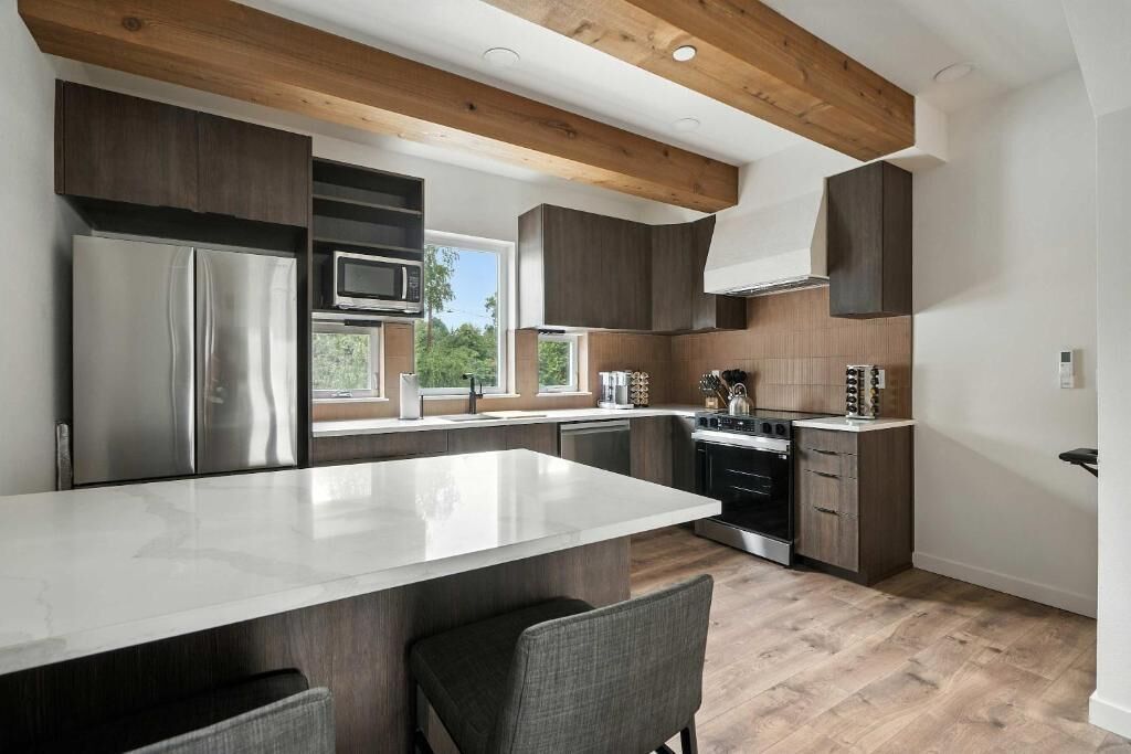 Luxury Townhome | Private kitchen