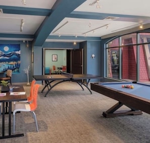 Games room - Christmas Week. Ski-In Ski-Out Resort. Studio Villa sleeps 4. Mountain View (Steamboat Springs)