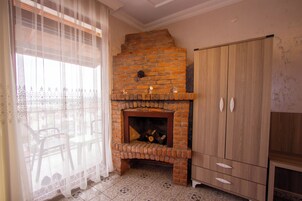 Deluxe Room, Sea View | Interior