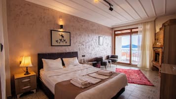 Chambre Deluxe, vue mer | Bureau, espace de travail pour ordinateur portable, Wi-Fi gratuit