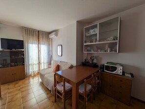 Studio, 1 Bedroom, Balcony, City View | Living room - Great Studio Near the Beach (Caorle)