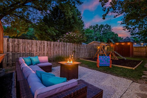 Epic Group Retreat: Fire Pit | Playset|Bunk Room