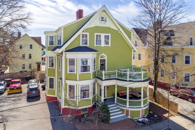 Providence: near Hospitals, Universities, Downtown
