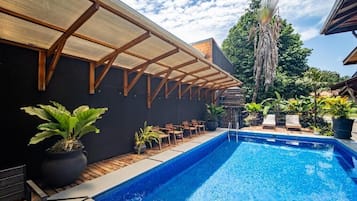 Piscina externa