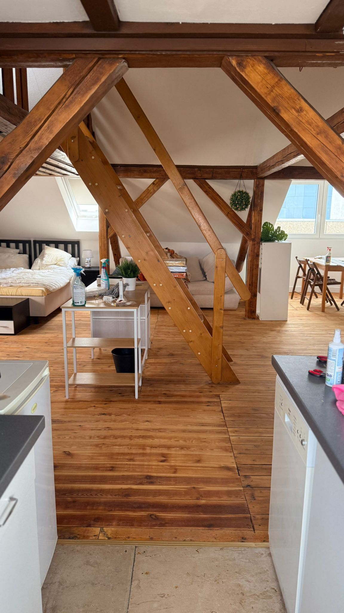 2 chambres, fer et planche à repasser, Wi-Fi gratuit, draps fournis