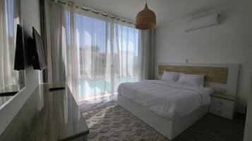 Chalet, 3 Bedrooms, Lagoon View | Free WiFi