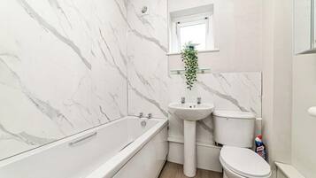 Ensemble douche/baignoire, baignoire relaxante profonde