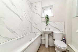 Ensemble douche/baignoire, baignoire relaxante profonde