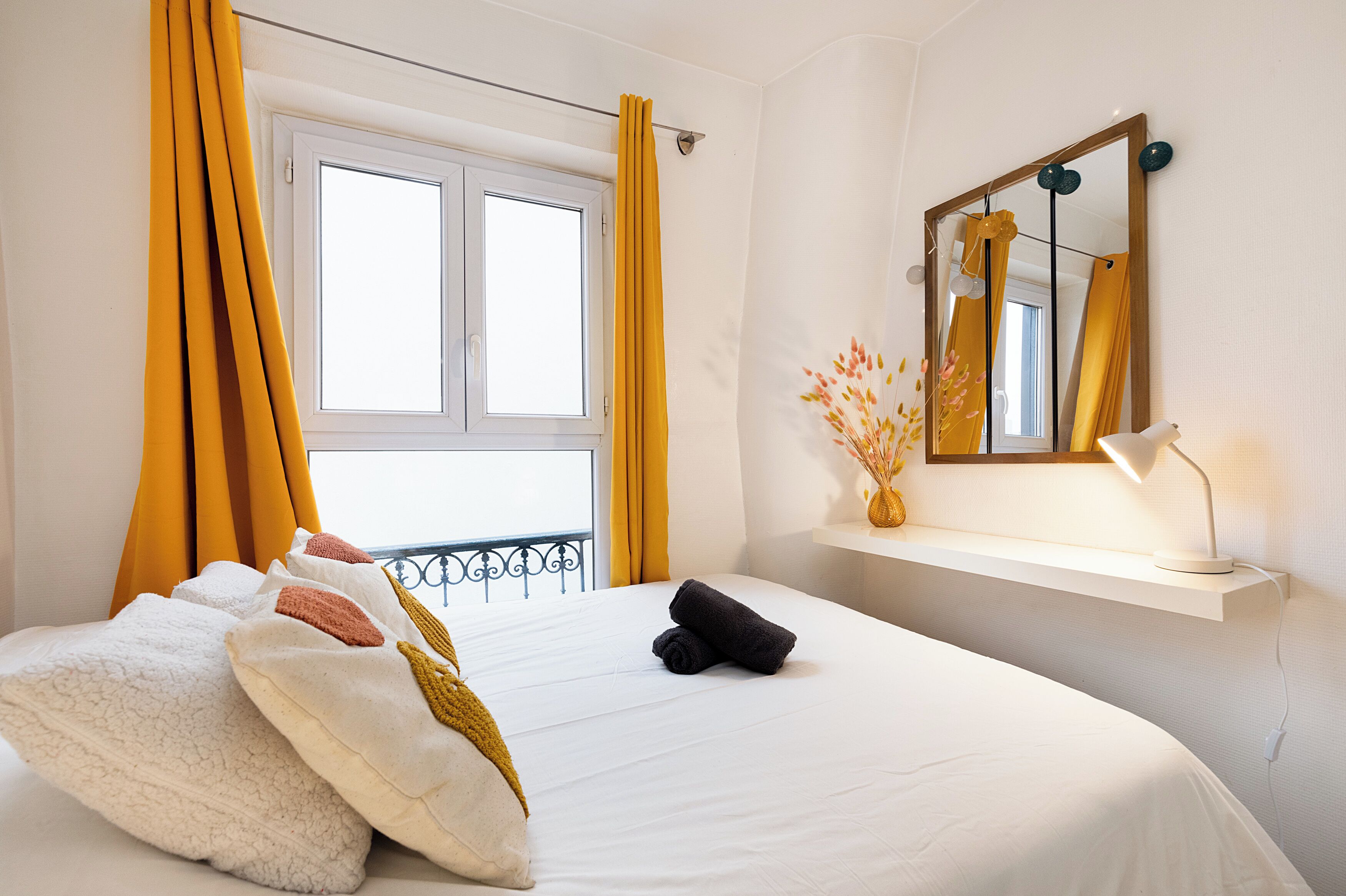 1 chambre, fer et planche à repasser, Wi-Fi, literie fournie