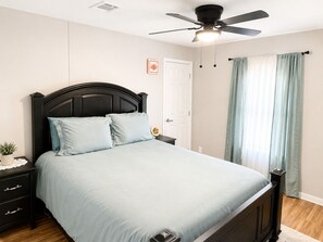 3 bedrooms, WiFi, bed sheets - Amazing 3-bedroom home in charming O'Brien Florida (O'Brien)