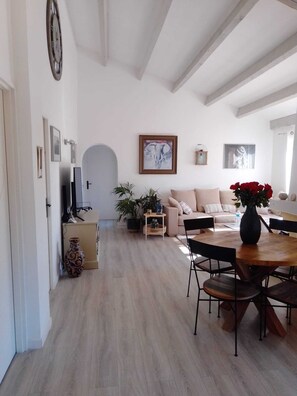 Interior - Charming house in the Var in a residence with swimming pool (Seillans)