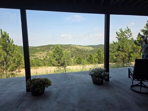 Terrace/patio - Private Black Hils Retreat Near Sturgis & Rapid City (Black Hawk)