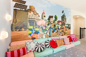 Children’s area - 5BR Family Home, Pool, Theme Beds, Space, Location (Four Corners)