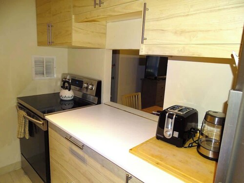 Spacious Studio Near Harvard Sq