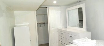 Cozy 1 Bed Apt in Randolph