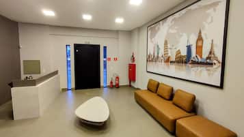 Studio | Lobby