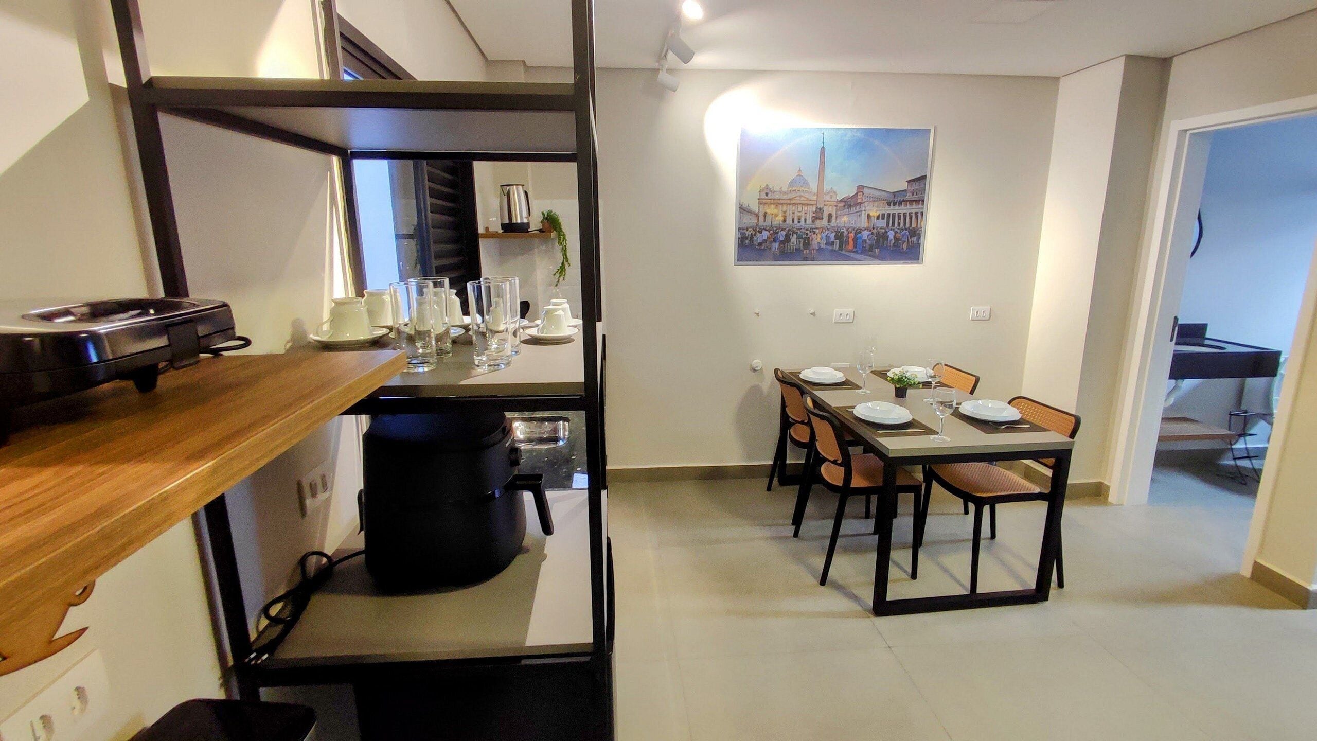 Family Studio | Dining
