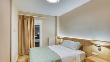 Desk, iron/ironing board, free WiFi, bed sheets