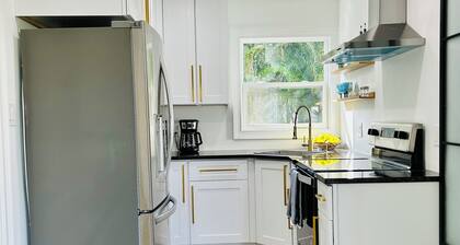 Perfect 2-bedroom house in charming downtown Punta Gorda