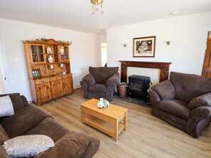 Living area - Cahir Cottage (Ballinrobe)