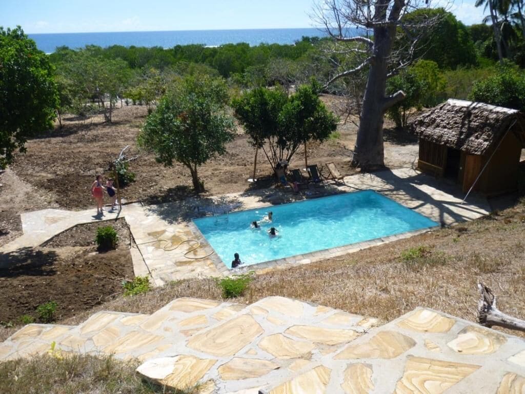 Camera Luxury con letto matrimoniale o 2 letti singoli, balcone, vista oceano | Piscina | Piscina all'aperto