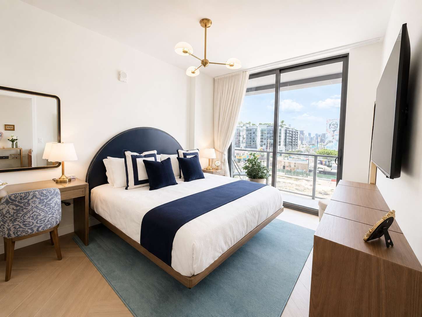 City Apartment, City View | Free WiFi
