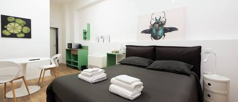 Standard Double Room, Microwave | Desk, free WiFi