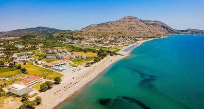 Sinani Beachfront Gems Rhodes - Jacuzzi Apartment