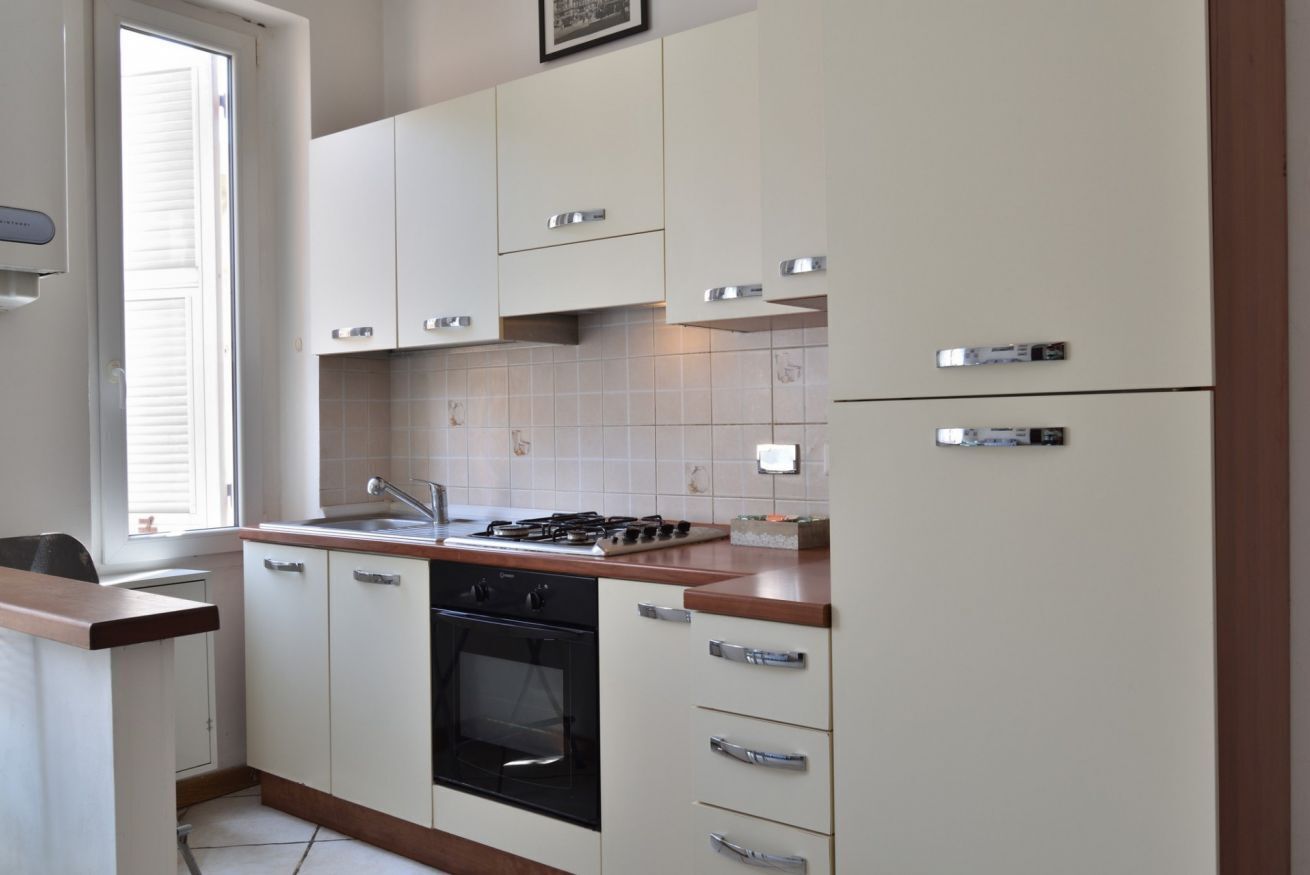 Kühlschrank, Mikrowelle